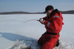16-02-2010, Michael Haupt har aborre på krogen Tystrup Sø den 1622010