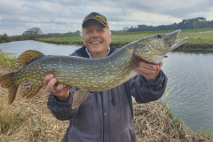 2025-10-21. Gedde, Per Egon Hansen